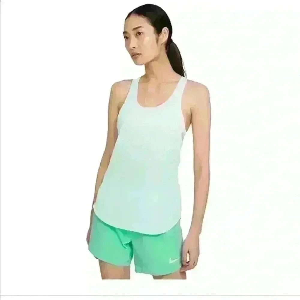Nike Women's Plus Size Breathe Cool Tank Top Barely GreenReflective (1X)